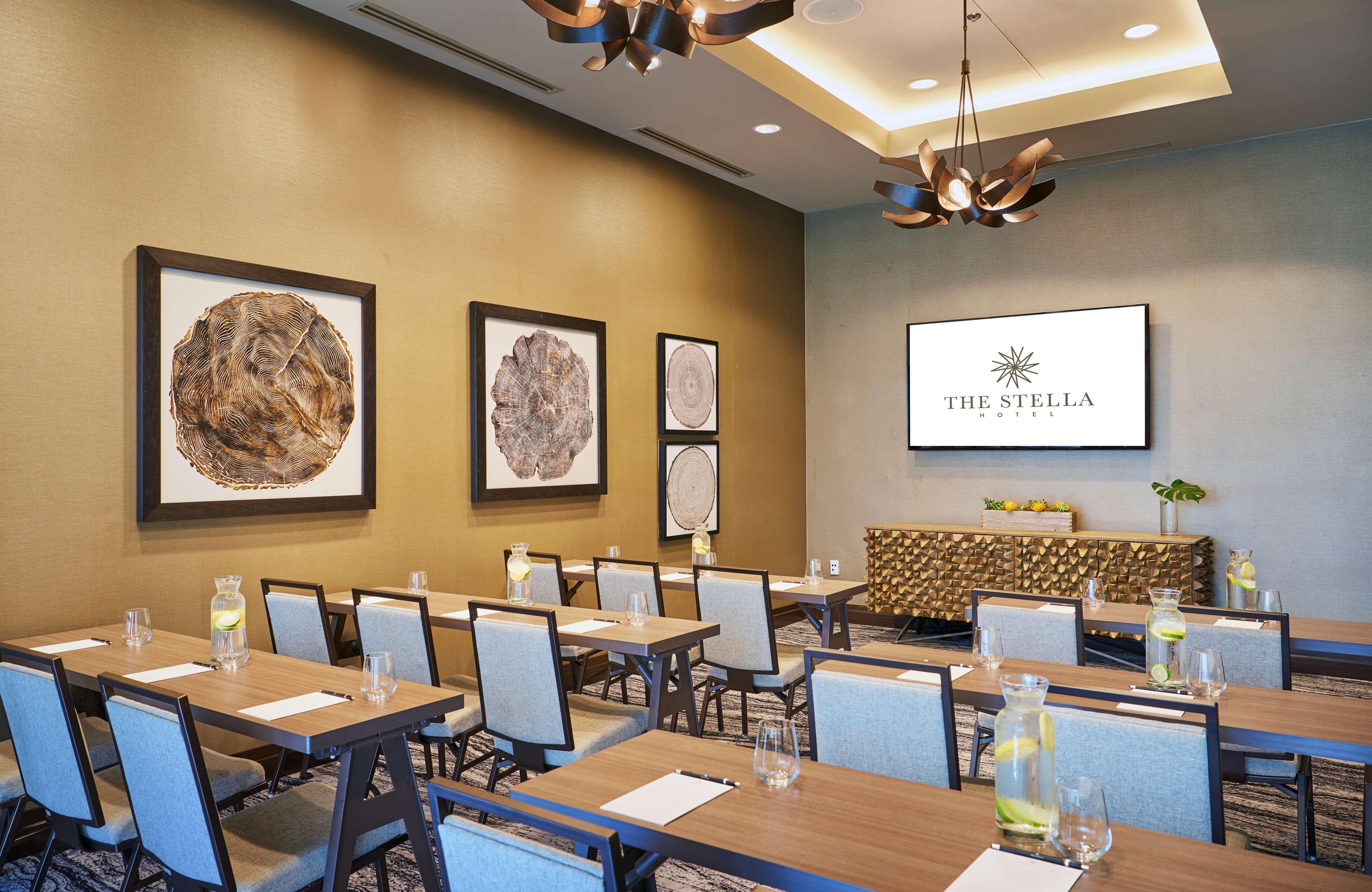 The Stella Hotel, Autograph Collection Bryan Extérieur photo